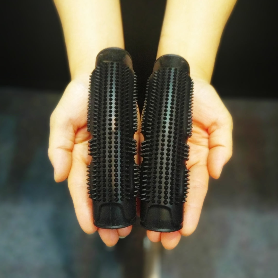 Monster Steer Grip Put both hands together